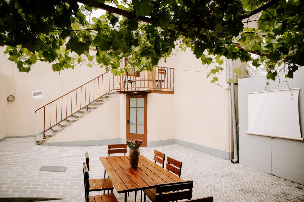 Tbilisi Viking Hostel Exterior foto